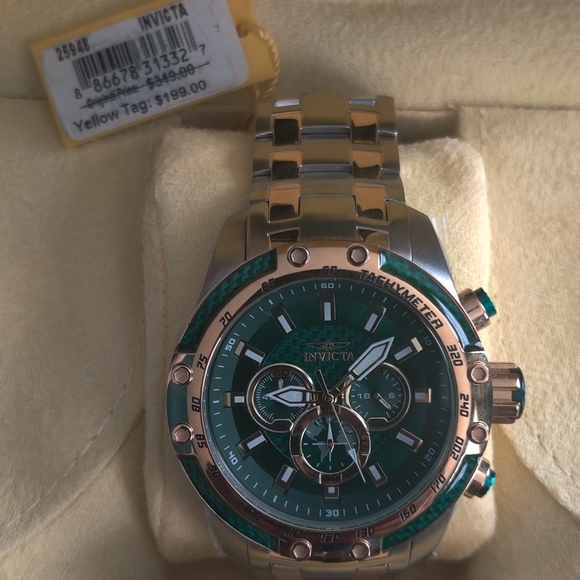 Invicta Men's Watch - Picture 3 of 3
